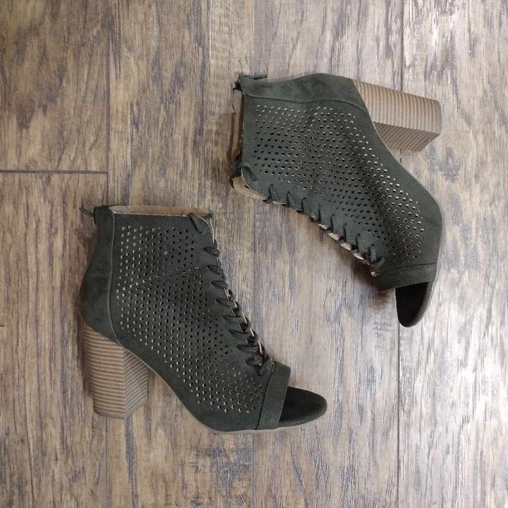 Report Laser Cut Green Suede Peep Toe Lace Up Boot Heels